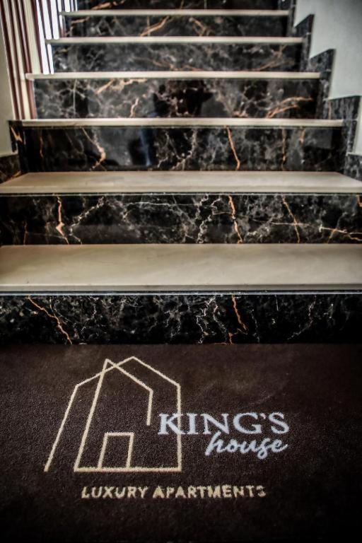 King'S House Apartments Палермо Екстериор снимка